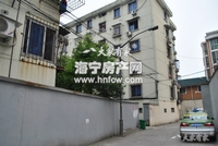 城东菜场边